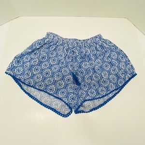 Matilda Jane Cool Breeze Shorts Size Small Blue & White Tassel Hem Elastic Waist